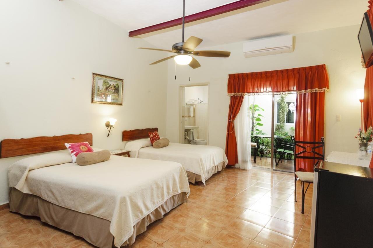 Hotel Casa Nobel Merida Exterior photo